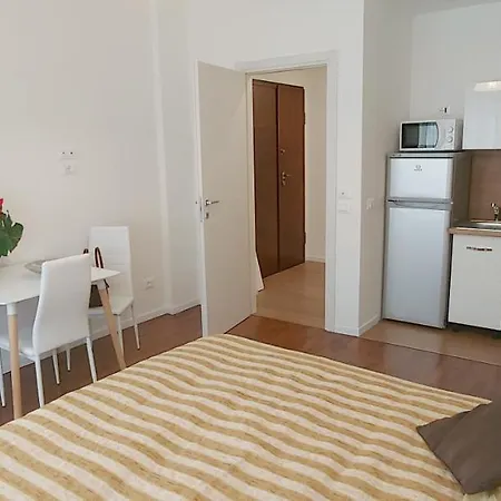 Central Dimora Duchessa بيت ضيافة *